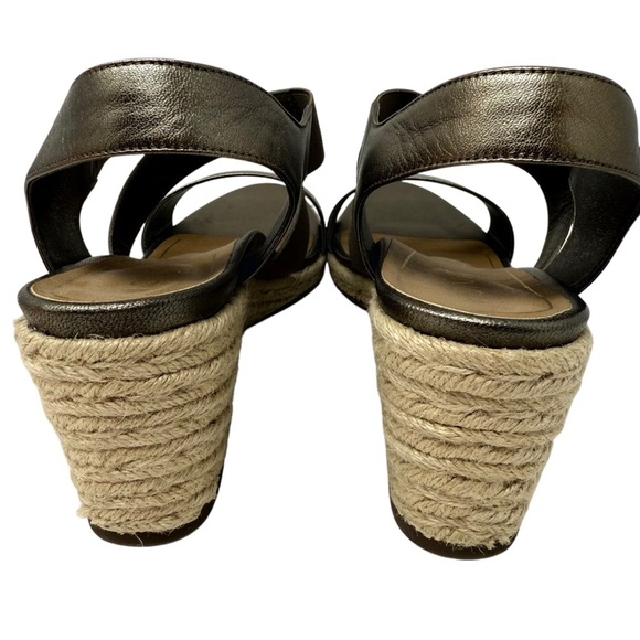 VIONIC Ainsleigh Wedge Sandals Women's size 10 Gold Bronze Platform Heels - Picture 5 of 9